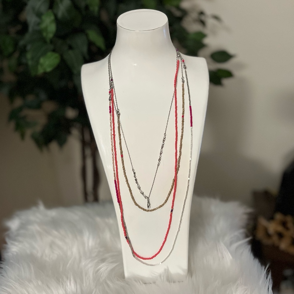 Loft Long Multistrand Beaded Tiny Giraffe Pendant… - image 1